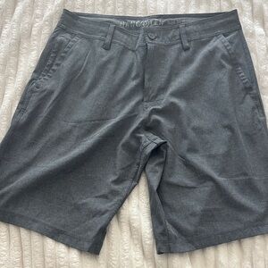 Hang Ten Men's Charcoal Flat Front Shorts